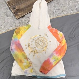 Made by no boundaries, medium in size, hoodie